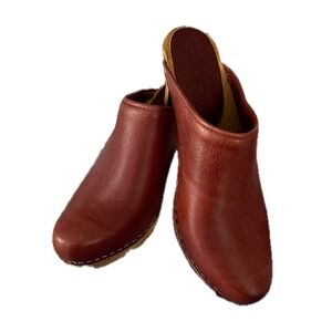 Danform Verona Leather Clogs Burgundy Wood Heel Slip On Womens Size 9